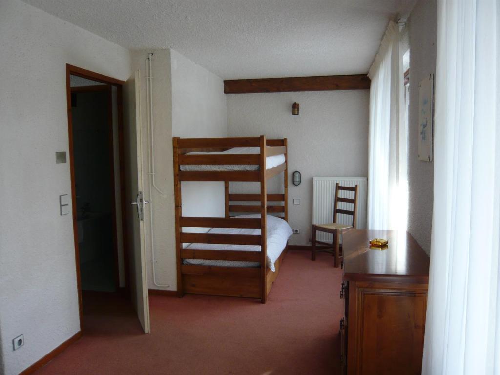 Hotel Le Tetras Notre-Dame-de-Bellecombe Rum bild